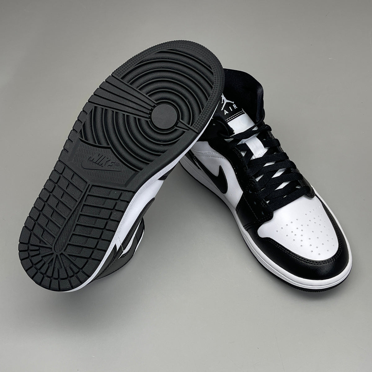 NIKE AIR JORDAN 1 - Mid Panda Women's