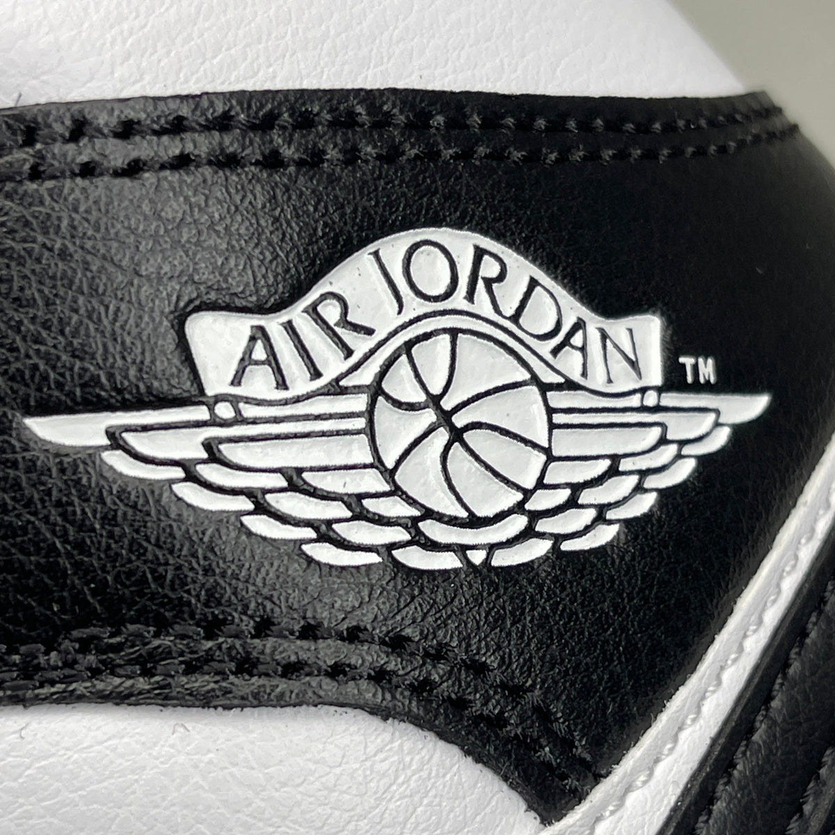 NIKE AIR JORDAN 1 - Mid Panda Women's